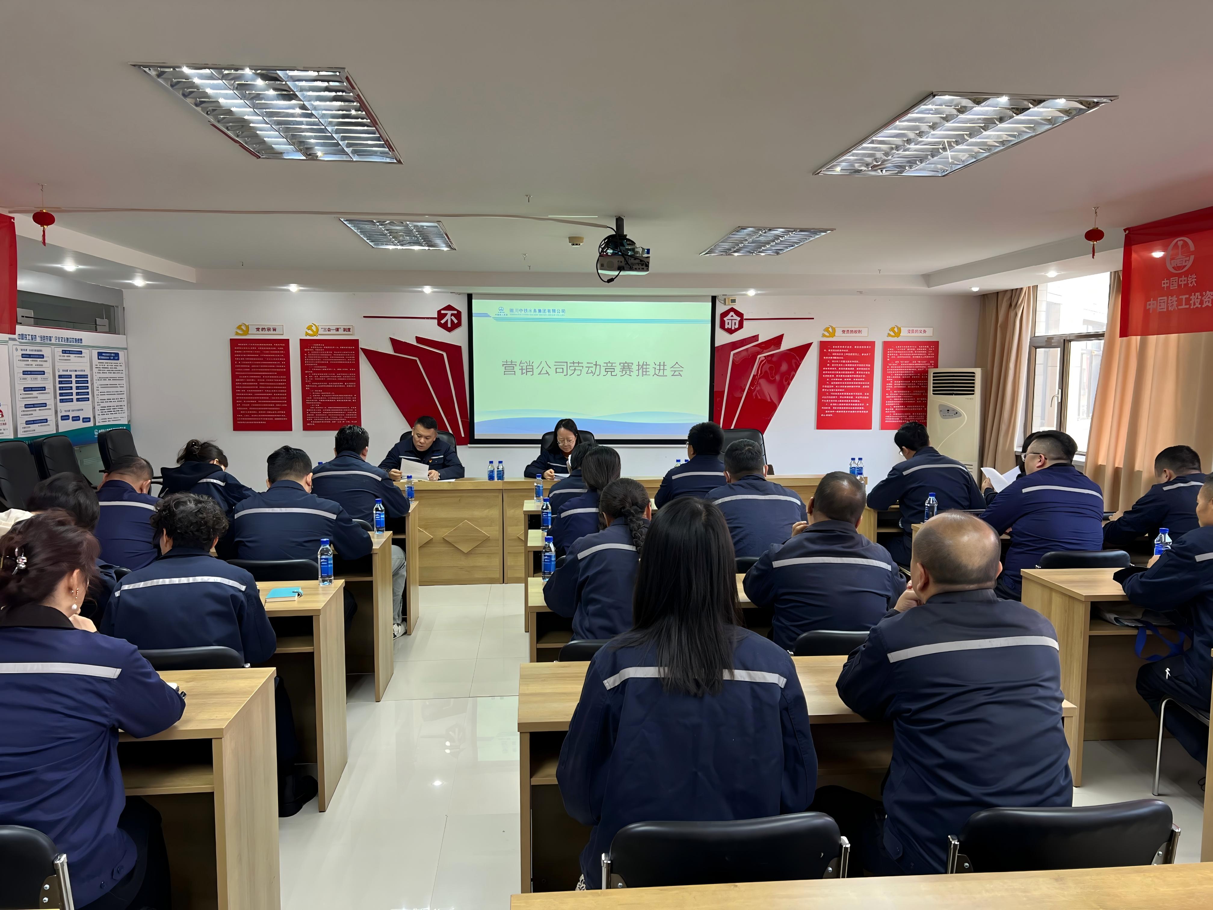 大干100天 决胜保目标⑧|万象城手机在线官网：攻坚提速保目标 服务增效为民生